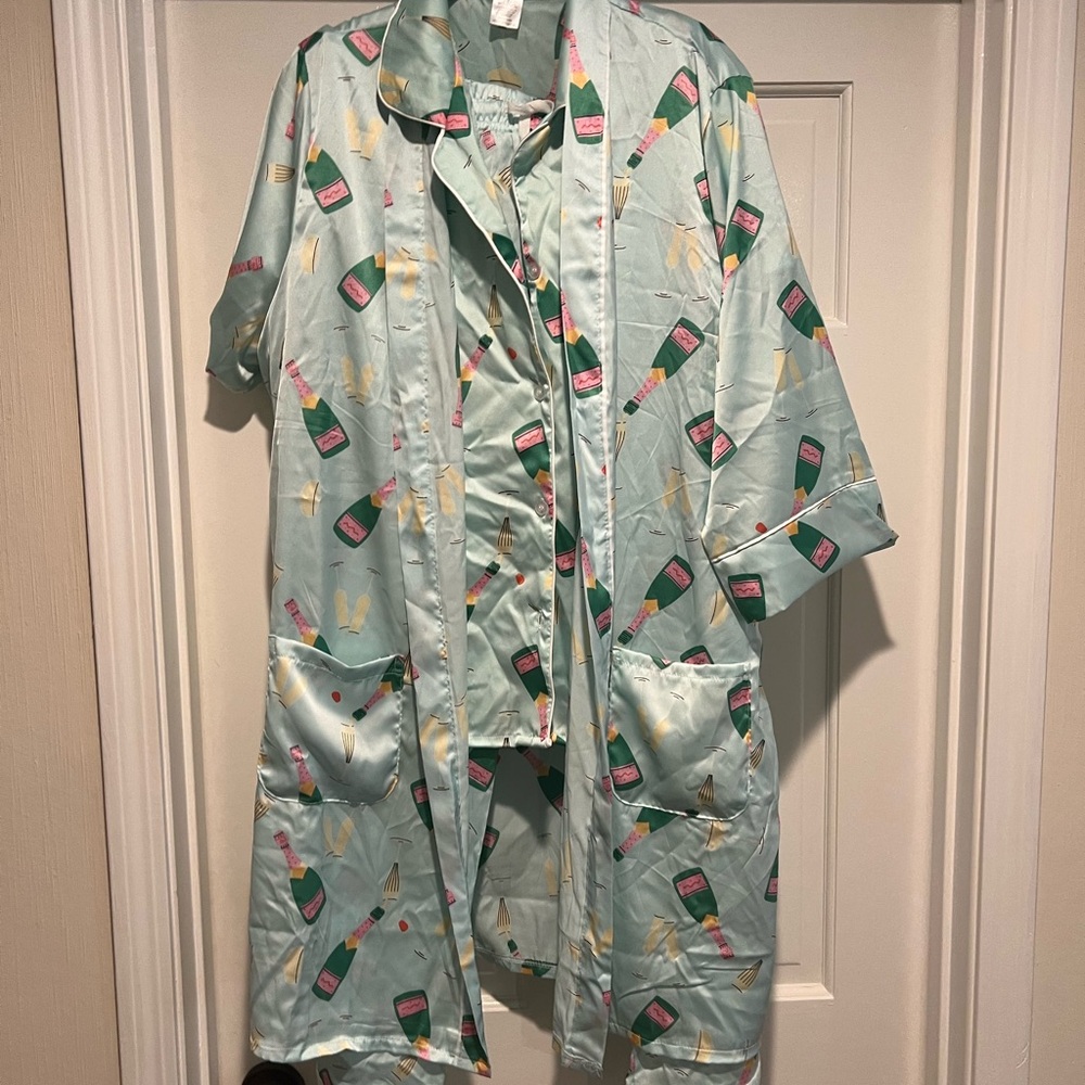 Silky Smooth Women’s Robe and Pajama Set with Fun champagne Bottle Print